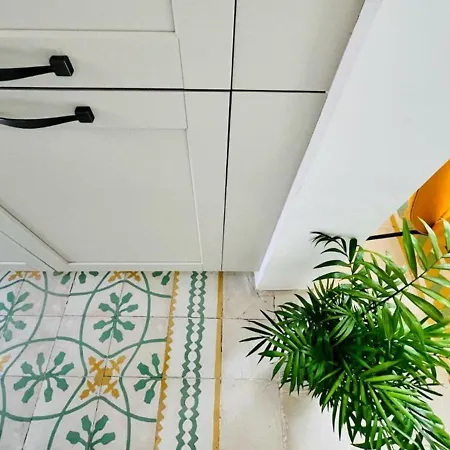 Deluxe One Bedroom 10 Meters From Center Appartement *