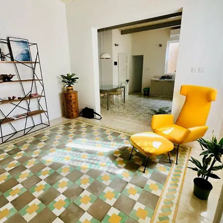 Apartment Deluxe One Bedroom 10 Meters From Center