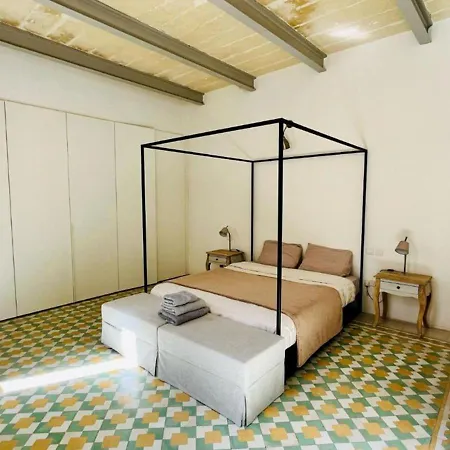 Apartment Deluxe One Bedroom 10 Meters From Center *